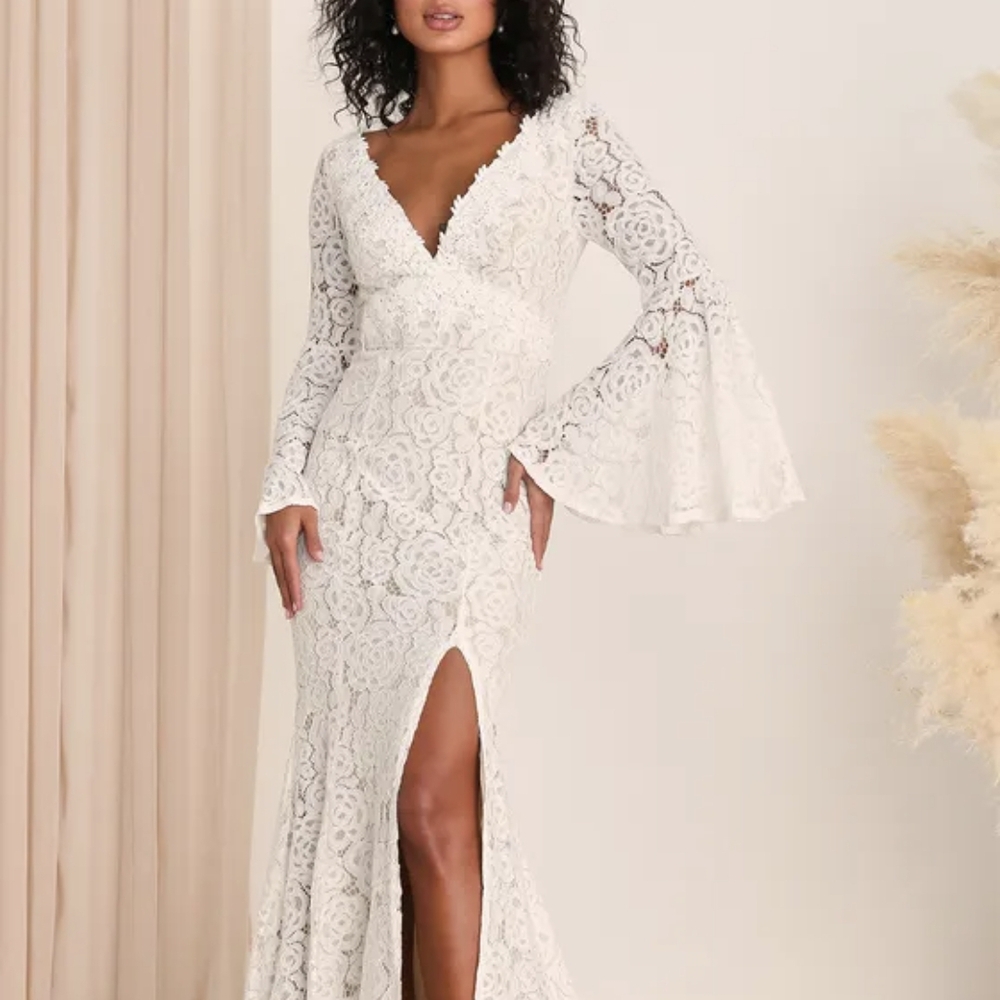 Lulu's White Bell Sleeve Gown with V-Neck and Slit